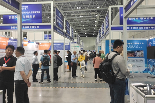 展會(huì)現(xiàn)場